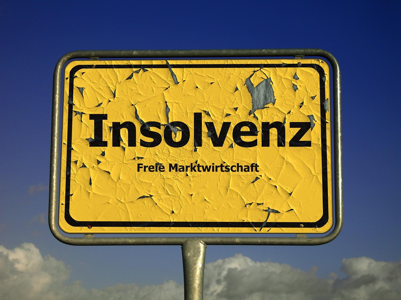 découvrez ce qu'est un financial statement, son importance pour les entreprises et comment il permet d'évaluer la santé financière grâce à l'analyse des bilans, comptes de résultat et flux de trésorerie.